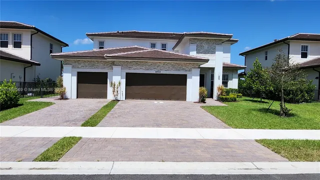 $1,690,000 | 4255 Southwest 123rd Terrace, Davie, FL 33330