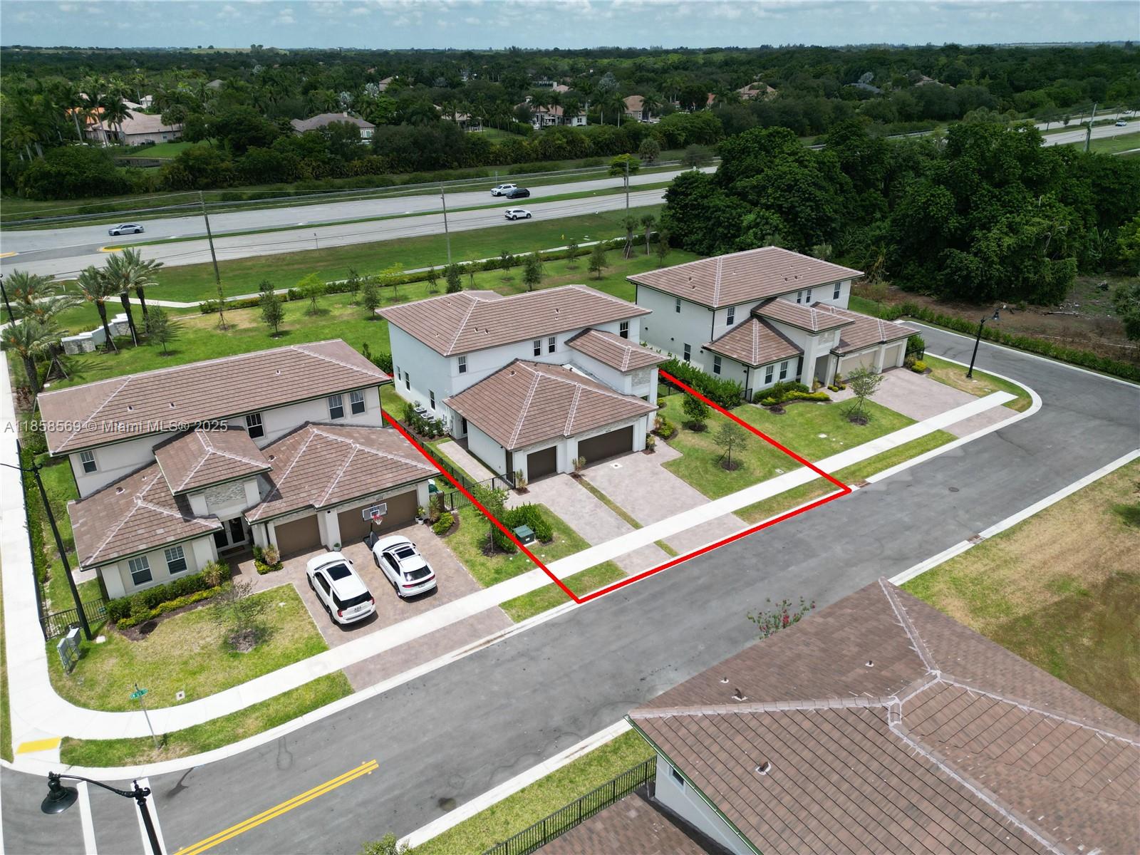 4255 Southwest 123rd Terrace Davie, FL 33330 - Photo 34 of 36