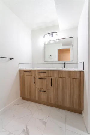$300,000 | 1111 West 6th Avenue, Unit 205, Spokane, WA 99204
