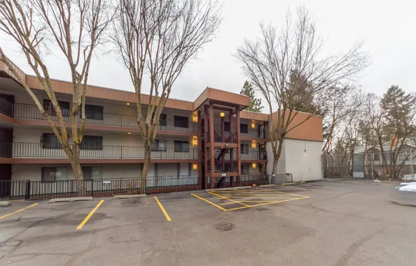 $300,000 | 1111 West 6th Avenue, Unit 205, Spokane, WA 99204