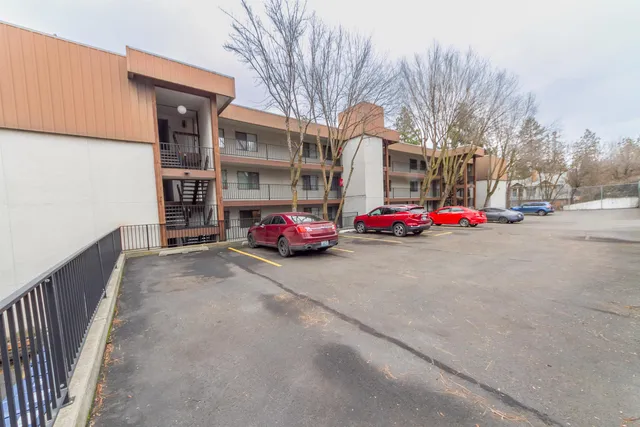 $325,000 | 1111 West 6th Avenue, Unit 205, Spokane, WA 99204