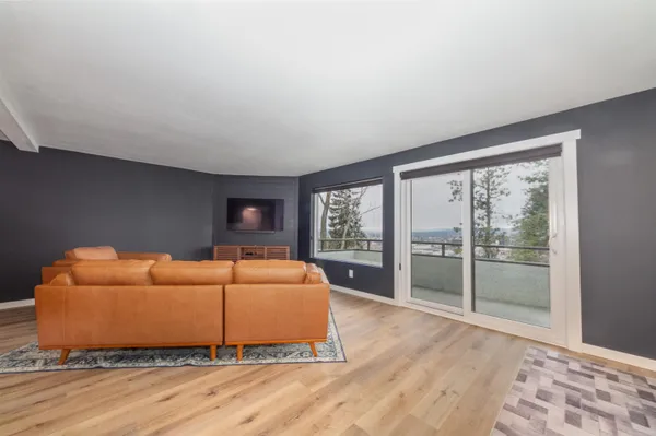 $300,000 | 1111 West 6th Avenue, Unit 205, Spokane, WA 99204