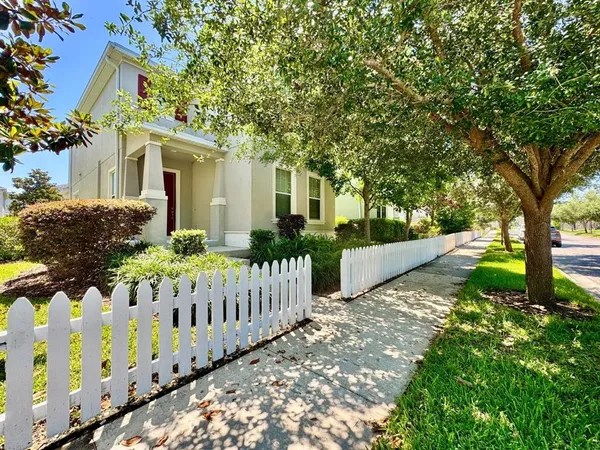 $440,000 | 11127 Winthrop Lake Drive, Riverview, FL 33578