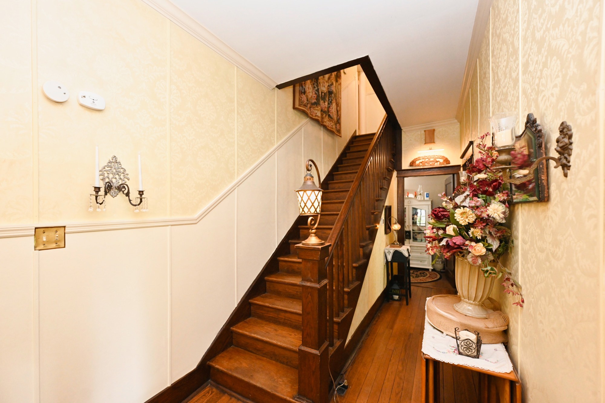 655 East Main Street Gallatin, TN 37066 - Photo 57 of 84 a view of entryway with a front door