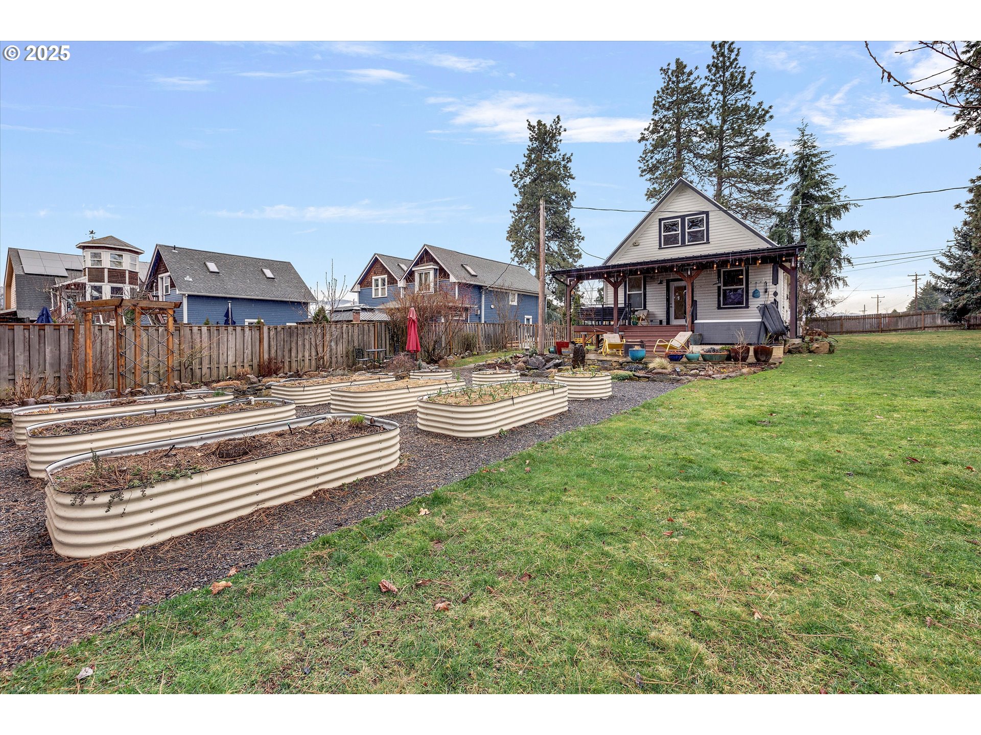 1906 Orchard Road Hood River, OR 97031 - Photo 36 of 42 Gallery Image 36