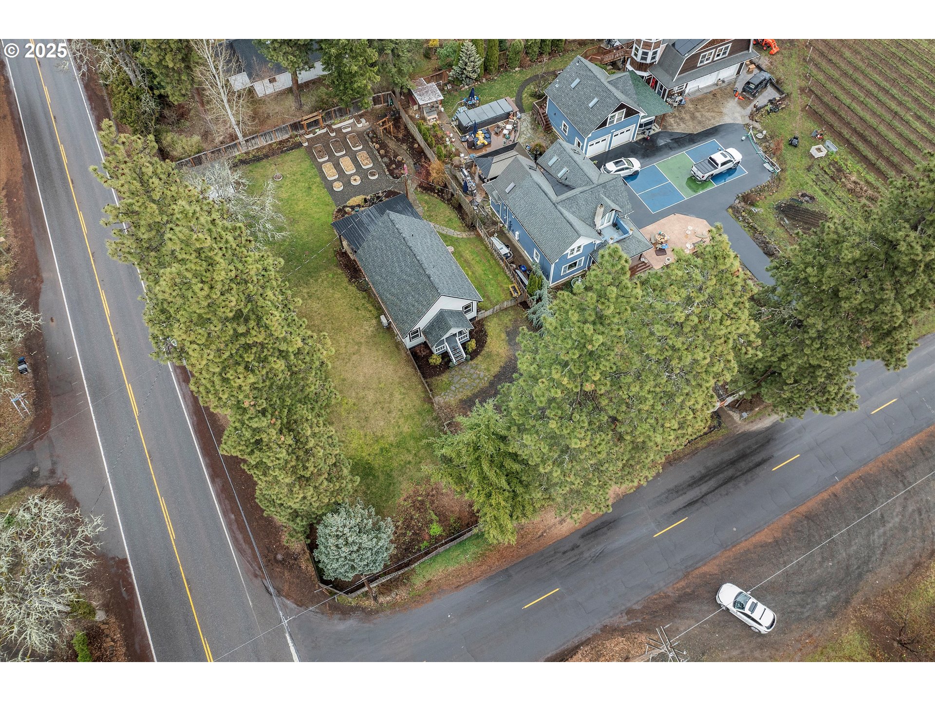 1906 Orchard Road Hood River, OR 97031 - Photo 37 of 42 Gallery Image 37