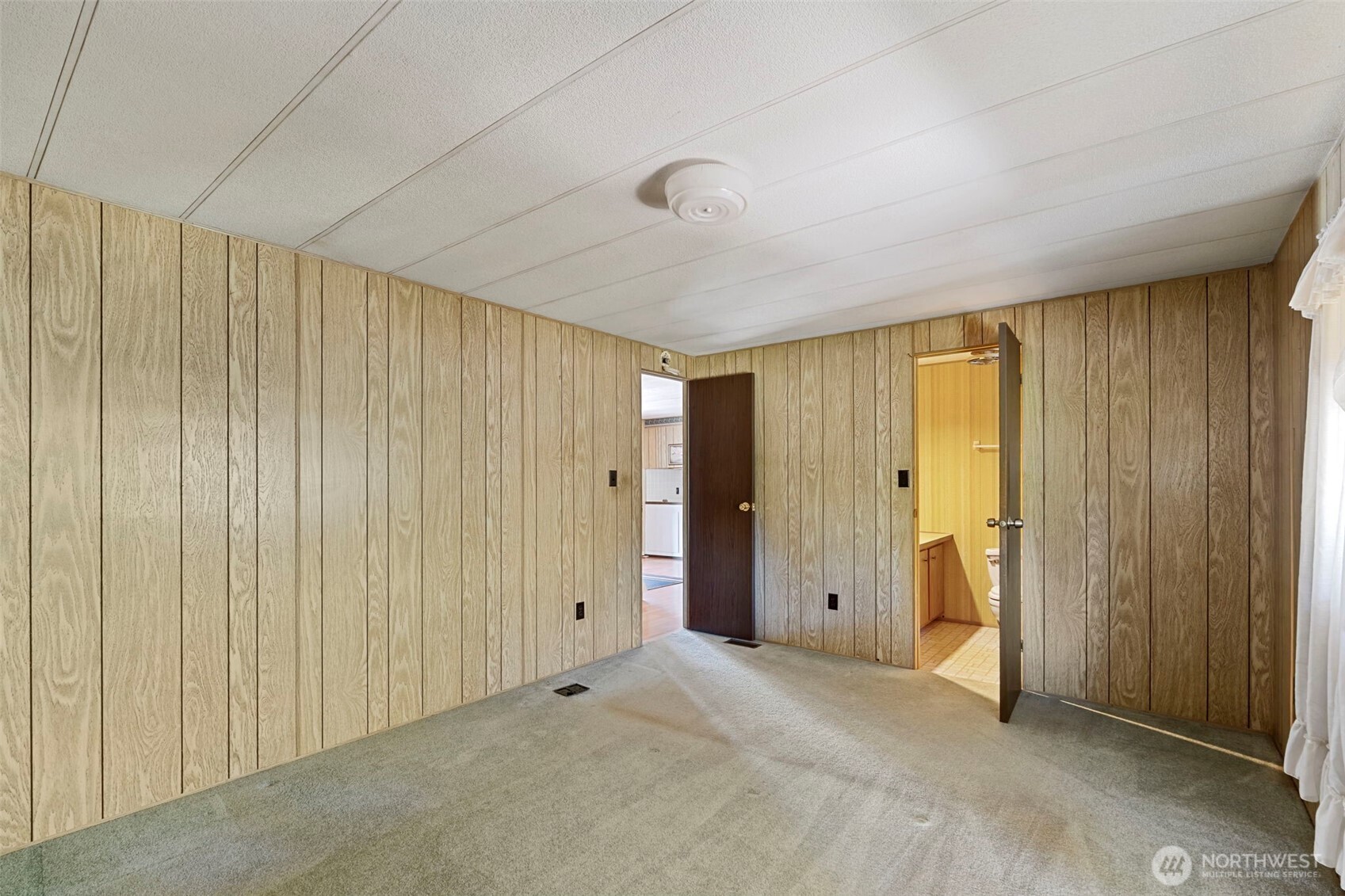 304 Hewitt Road Chehalis, WA 98532 - Photo 13 of 38