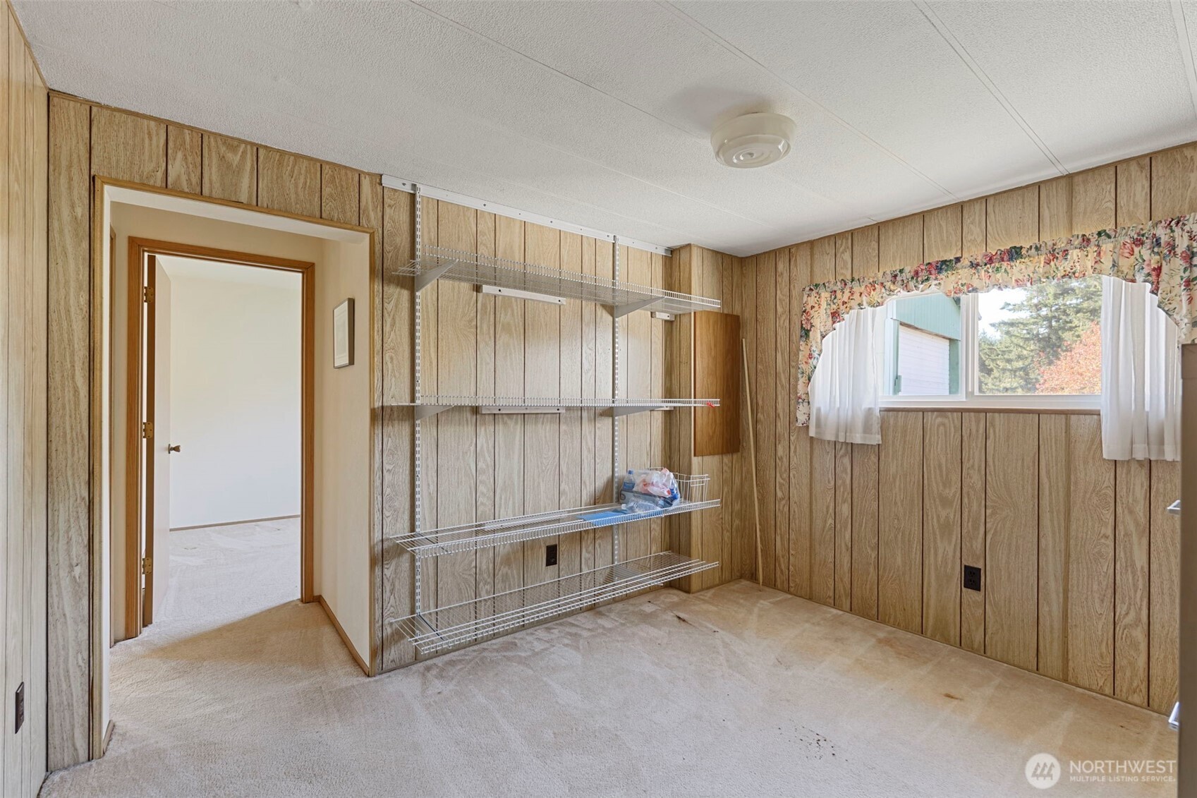 304 Hewitt Road Chehalis, WA 98532 - Photo 15 of 38