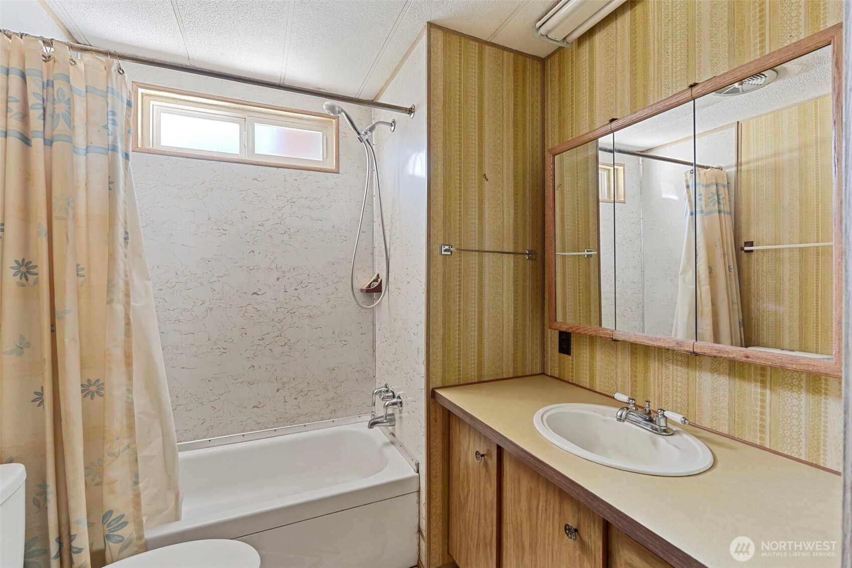 304 Hewitt Road Chehalis, WA 98532 - Photo 17 of 38