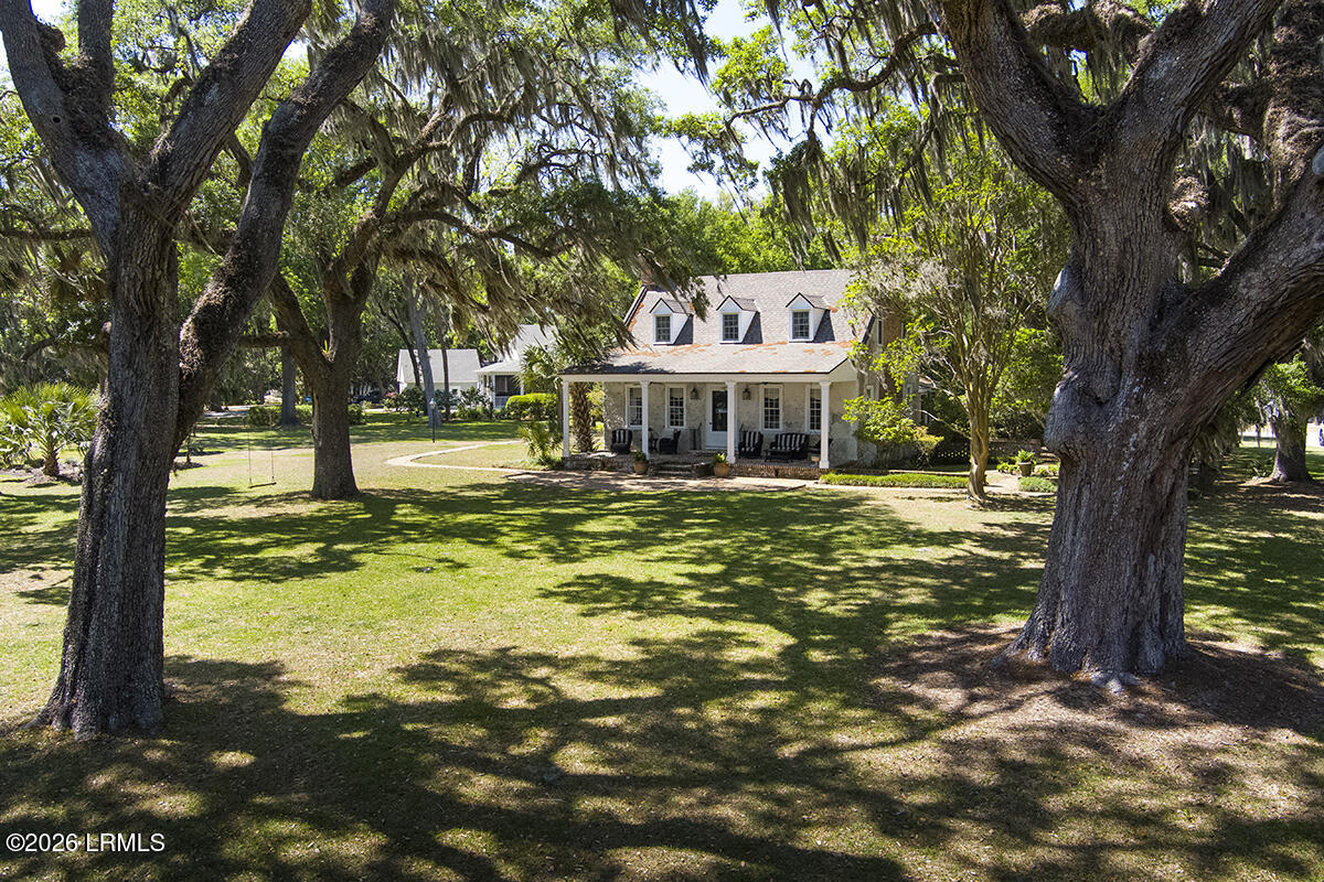 98 Gautier Place Beaufort, SC 29902 - Photo 11 of 24 MAX_0098