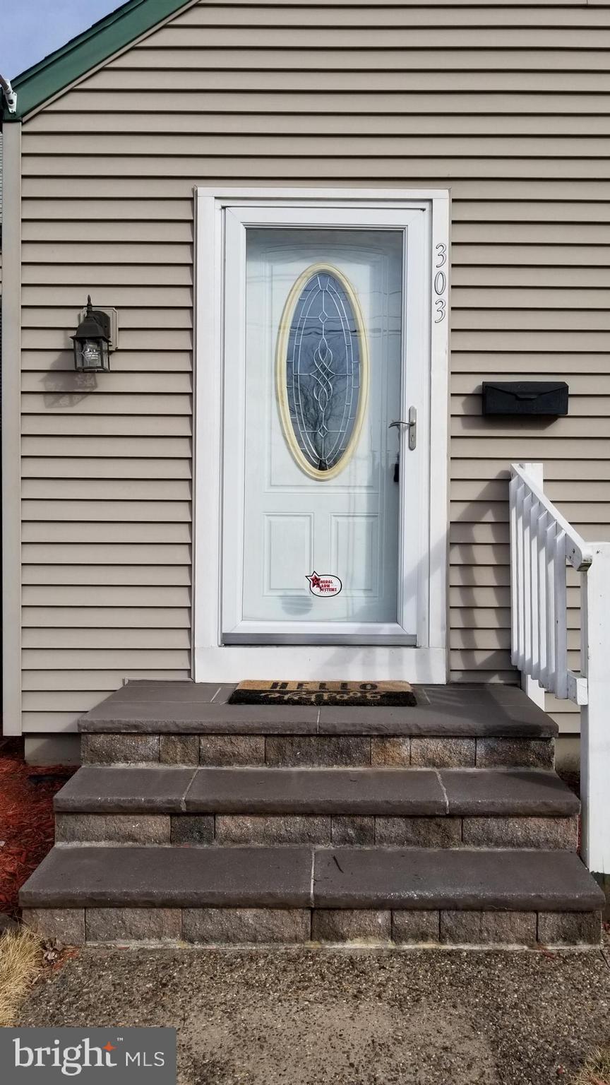 303 Town Centre Brooklawn, NJ 08030 - Photo 2 of 23