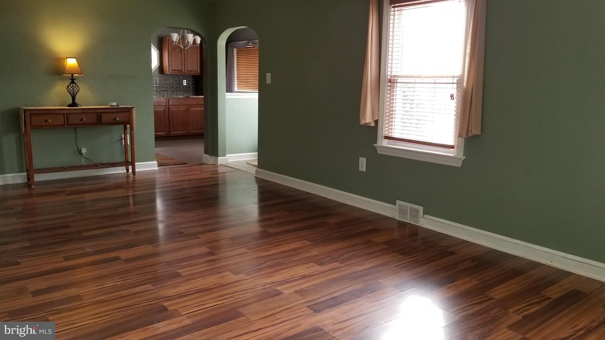 303 Town Centre Brooklawn, NJ 08030 - Photo 5 of 23