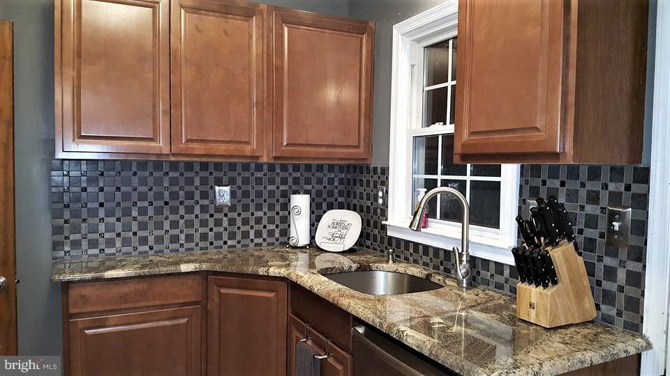 303 Town Centre Brooklawn, NJ 08030 - Photo 9 of 23