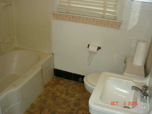 Undisclosed Address Corpus Christi, TX 78404 - Photo 6 of 8 a bathroom with a bathtub and toilet