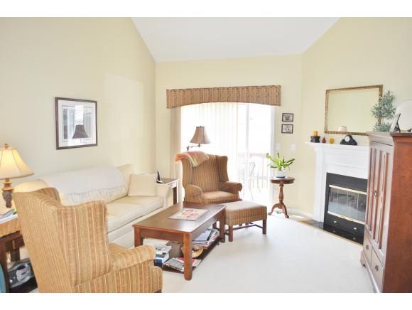 5 Old Stage Road, Unit 6 Litchfield, NH 03052 - Photo 4 of 15