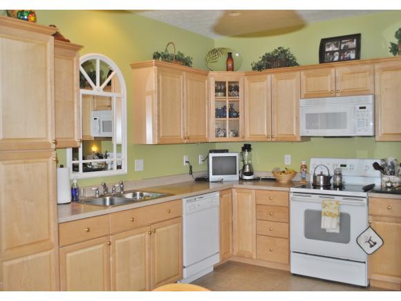 5 Old Stage Road, Unit 6 Litchfield, NH 03052 - Photo 9 of 15