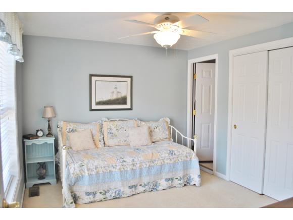 5 Old Stage Road, Unit 6 Litchfield, NH 03052 - Photo 10 of 15