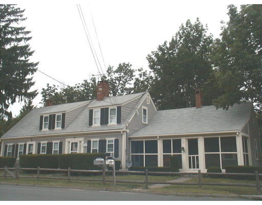 652-4 Bay Road Stoughton, MA 02072 - Photo 1 of 1 Gallery Image 1