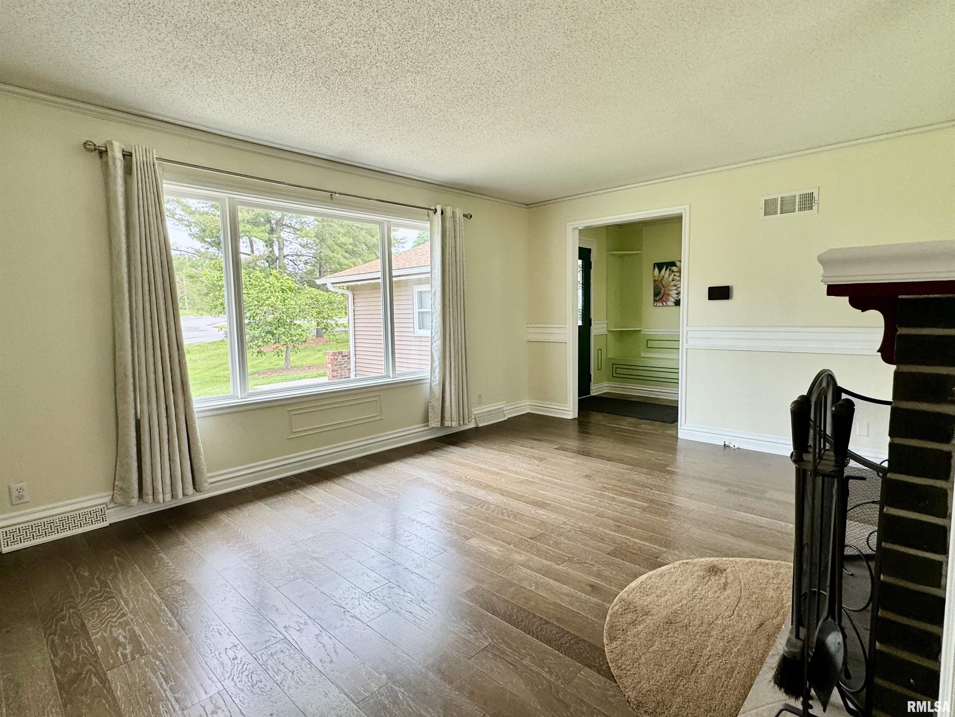 2313 Maple Avenue Macomb, IL 61455 - Photo 8 of 49