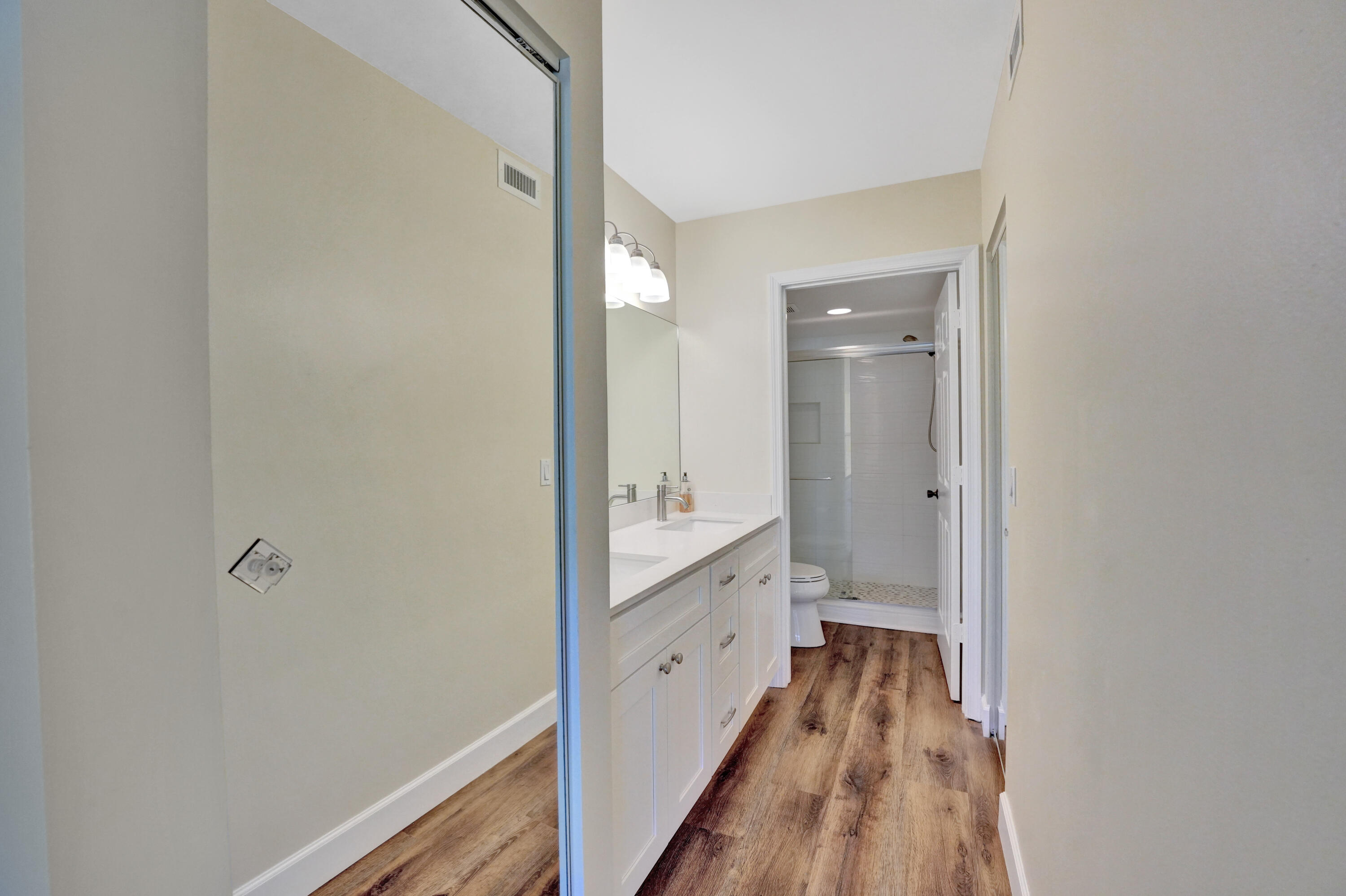 2001 Keystone Drive, Unit B Jupiter, FL 33458 - Photo 22 of 50 RJP00931