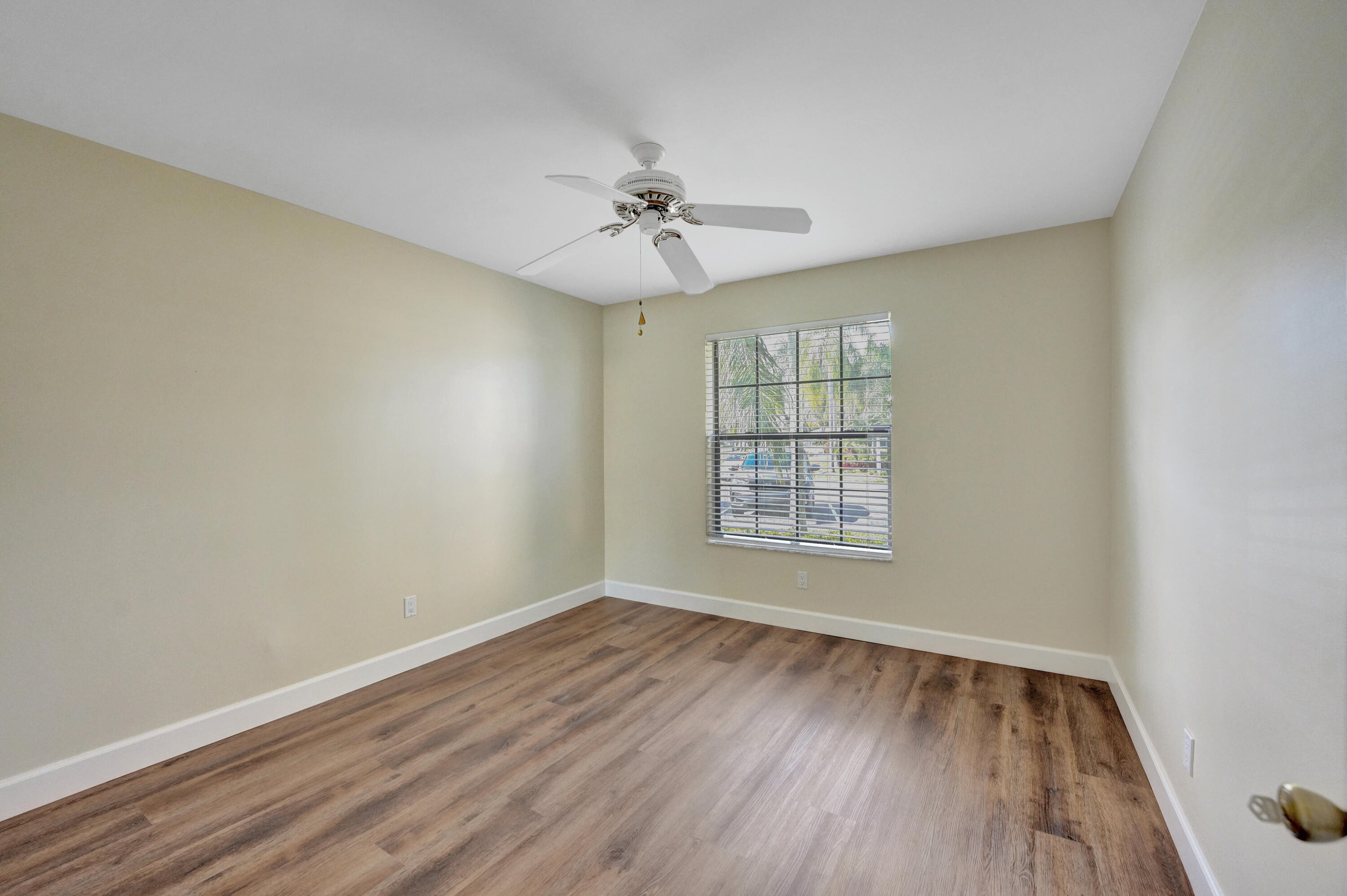 2001 Keystone Drive, Unit B Jupiter, FL 33458 - Photo 8 of 50 RJP00889