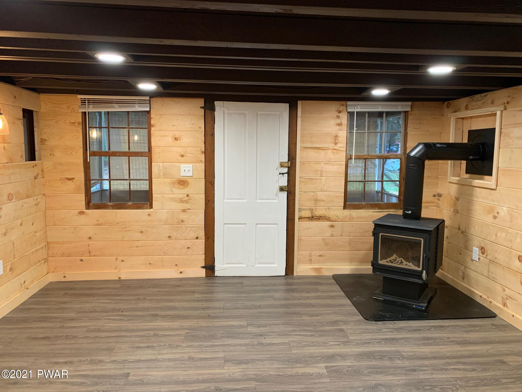 152 Mosier Road Dingmans Ferry, PA 18328 - Photo 12 of 24