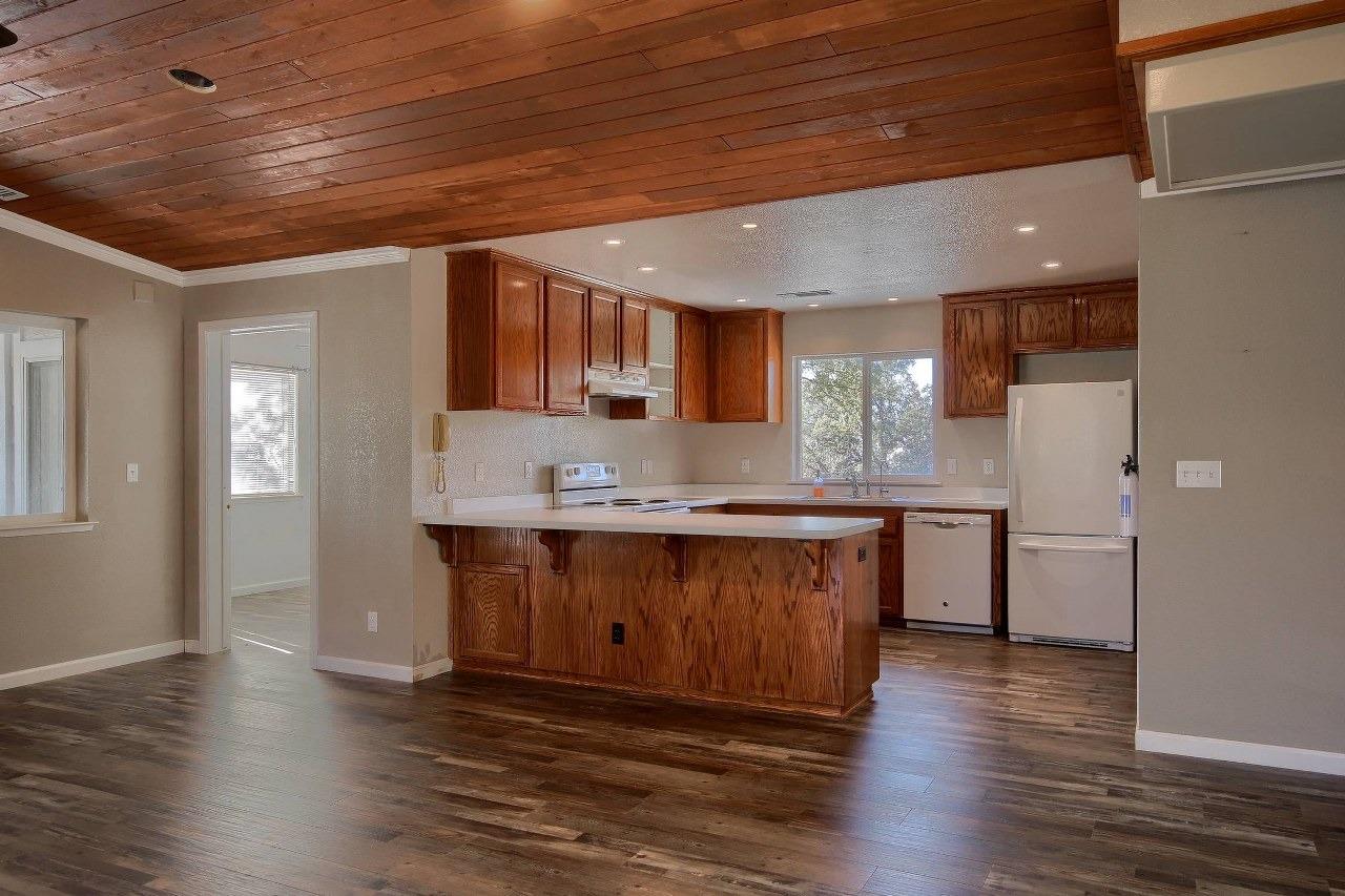 4840 Moonshadow Road Mariposa, CA 95338 - Photo 10 of 48 Gallery Image 10