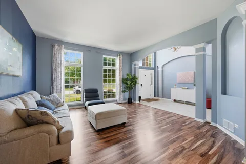 $624,500 | 18936 West Woodale Trail, Lake Villa, IL 60046