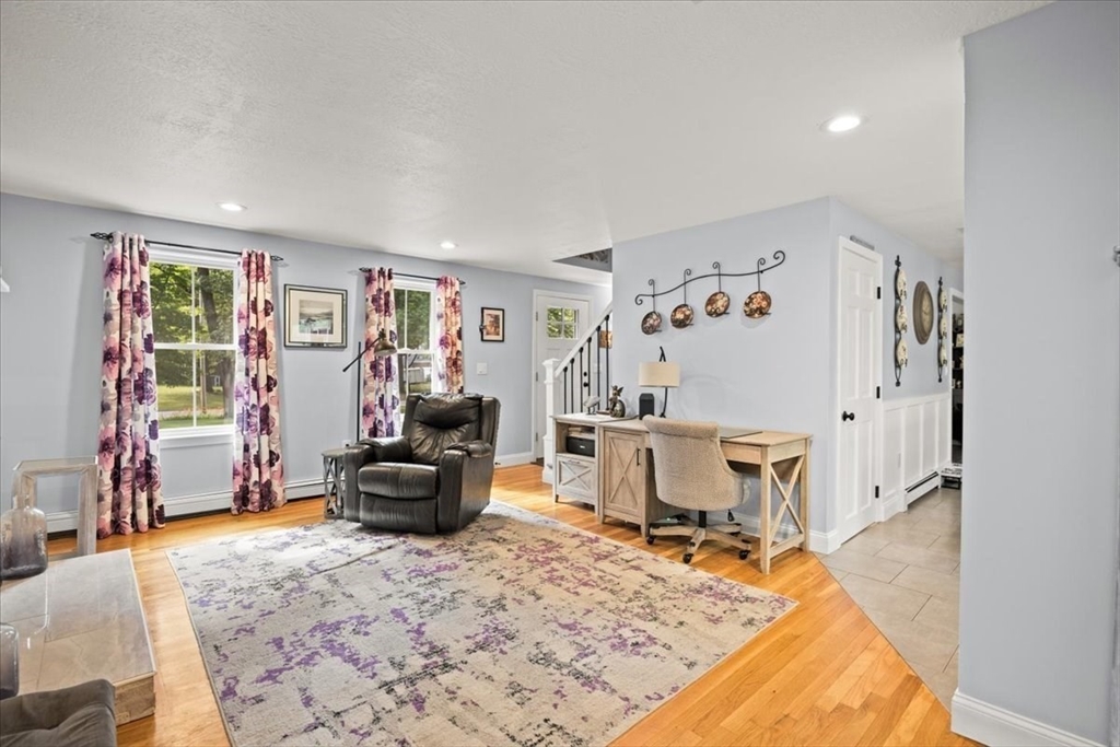 14 Cliff Road Bellingham, MA 02019 - Photo 14 of 40
