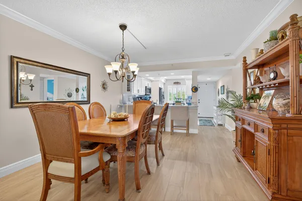 $545,000 | 601 Seafarer Circle, Unit 201, Jupiter, FL 33477