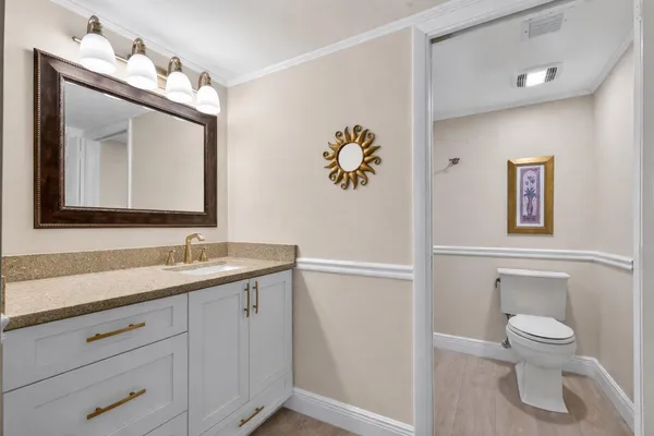 $545,000 | 601 Seafarer Circle, Unit 201, Jupiter, FL 33477