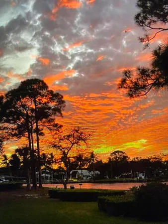 $545,000 | 601 Seafarer Circle, Unit 201, Jupiter, FL 33477