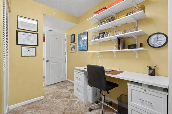 $545,000 | 601 Seafarer Circle, Unit 201, Jupiter, FL 33477