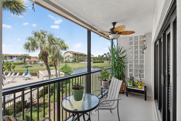 $545,000 | 601 Seafarer Circle, Unit 201, Jupiter, FL 33477