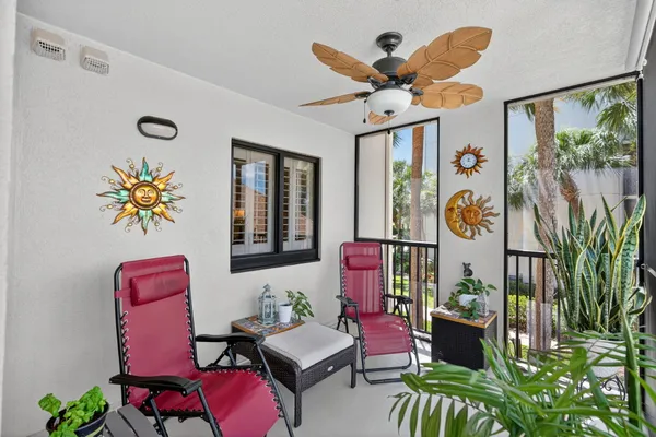 $545,000 | 601 Seafarer Circle, Unit 201, Jupiter, FL 33477