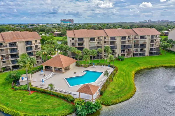 $545,000 | 601 Seafarer Circle, Unit 201, Jupiter, FL 33477