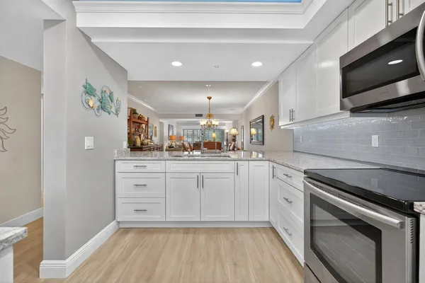 $545,000 | 601 Seafarer Circle, Unit 201, Jupiter, FL 33477