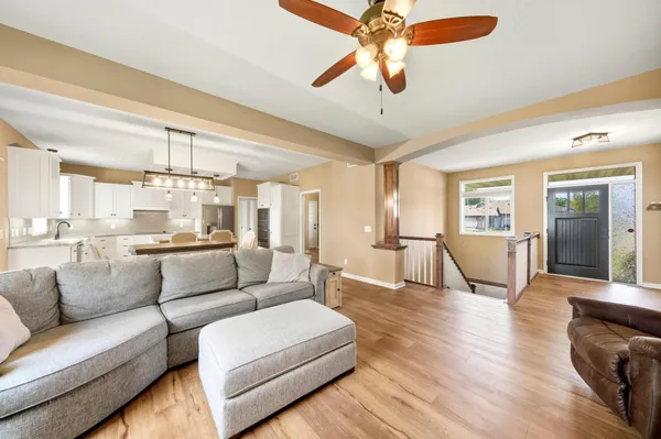 $625,000 | 563 Elins Lake Road, Cambridge, MN 55008