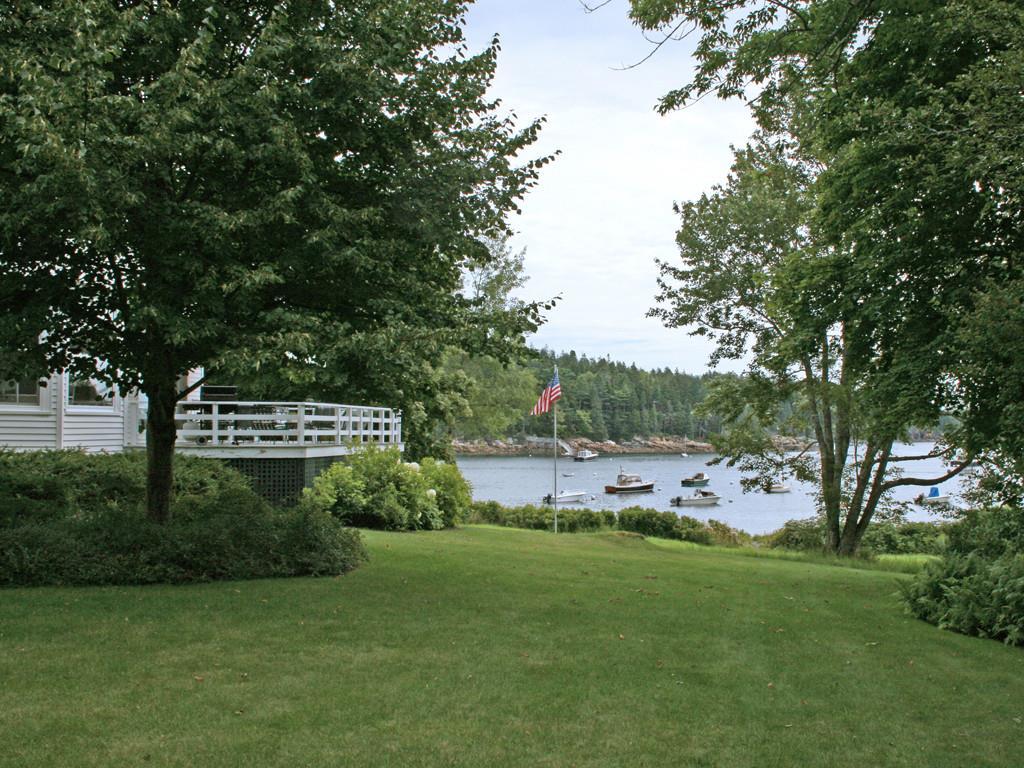 3 Clifton Dock Road Northeast Harbor, ME 04662 - Photo 5 of 25 Photo