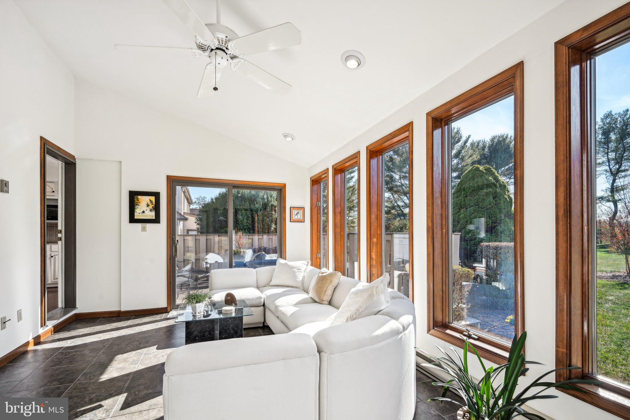 8 Kent Drive Hockessin, DE 19707 - Photo 17 of 62 Sun Room