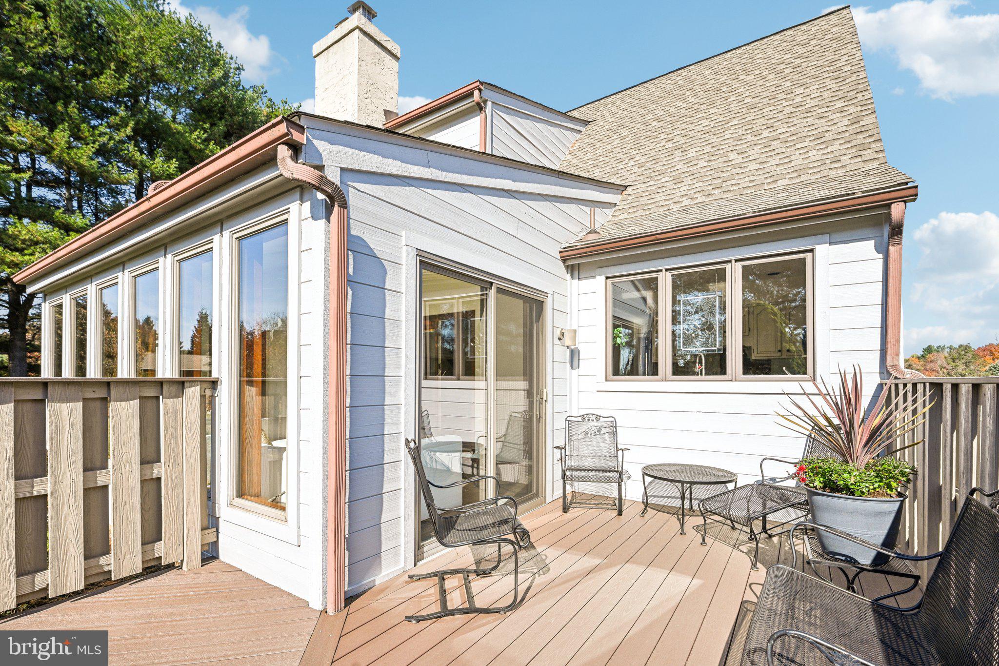 8 Kent Drive Hockessin, DE 19707 - Photo 19 of 62 Deck