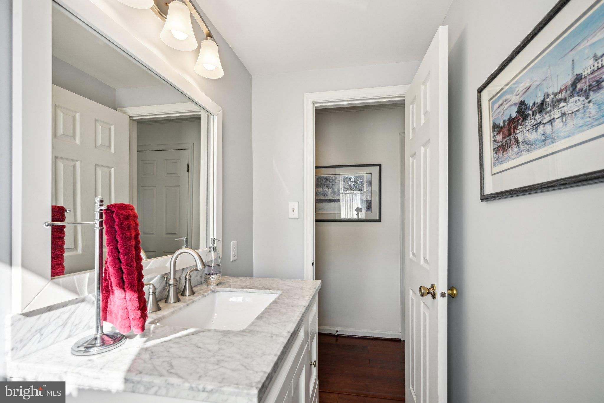 8 Kent Drive Hockessin, DE 19707 - Photo 28 of 62 Powder Room