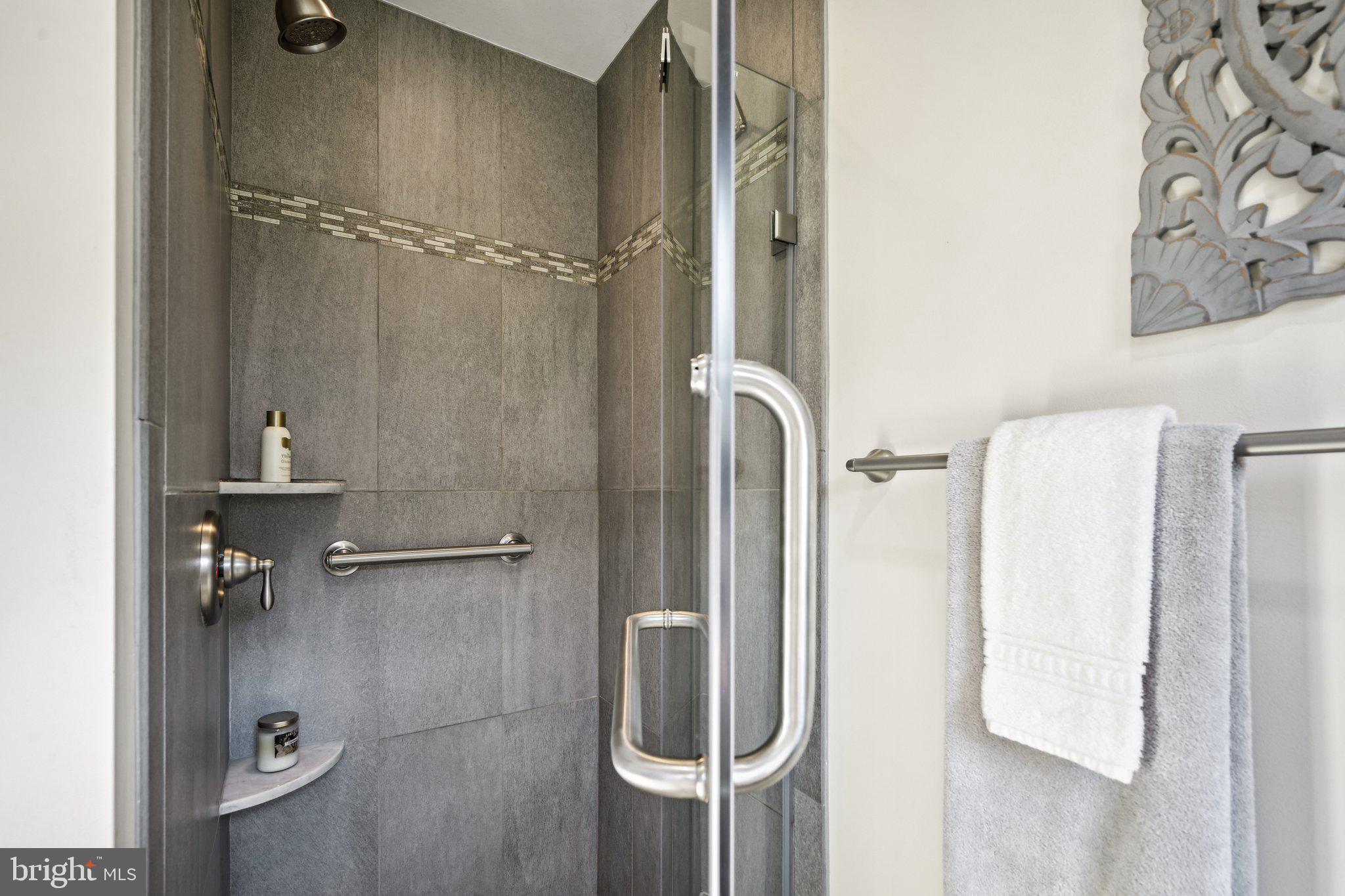 8 Kent Drive Hockessin, DE 19707 - Photo 35 of 62 Primary Bath