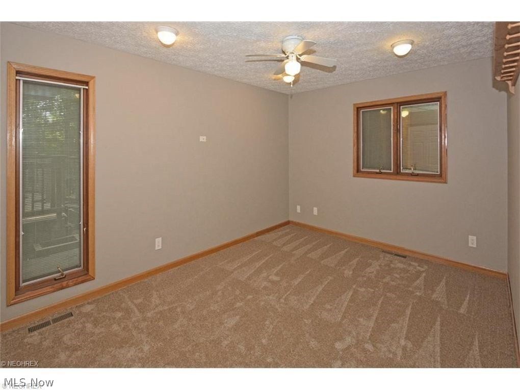 18125 Falling Leaves Road Strongsville, OH 44136 - Photo 9 of 23 Gallery Image 9