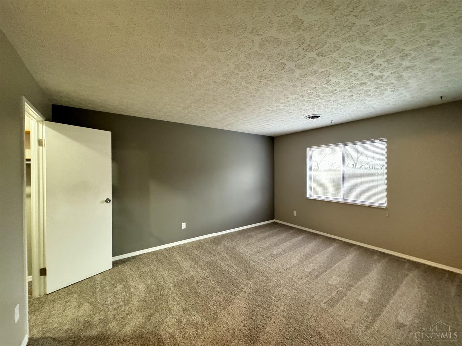 6588 Hearne Road, Unit 36 Cincinnati, OH 45248 - Photo 22 of 35