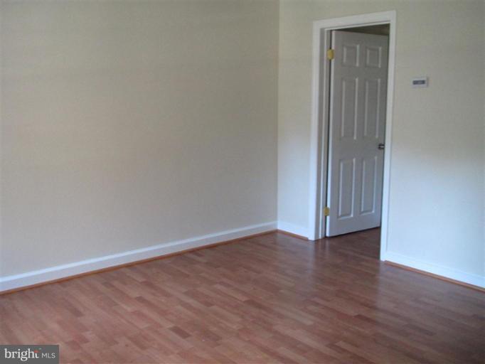 1648 Heathfield Road Baltimore, MD 21239 - Photo 2 of 13 Living Room