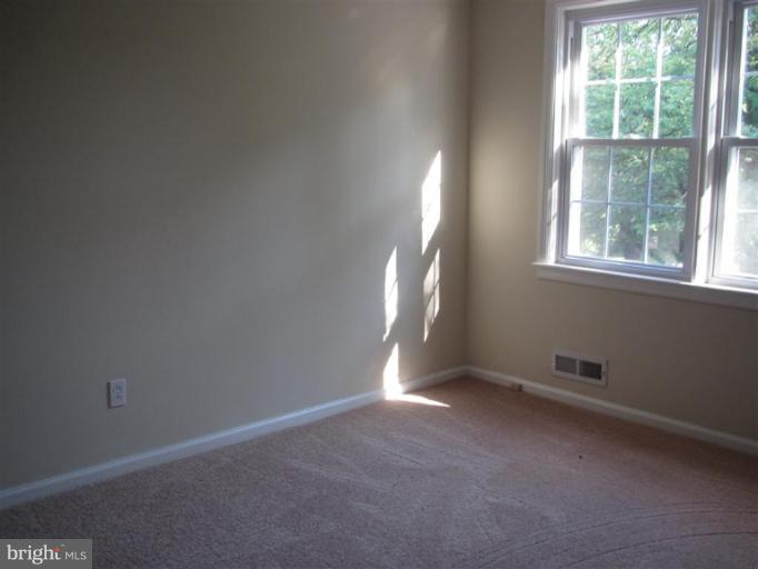 1648 Heathfield Road Baltimore, MD 21239 - Photo 11 of 13 Bedroom