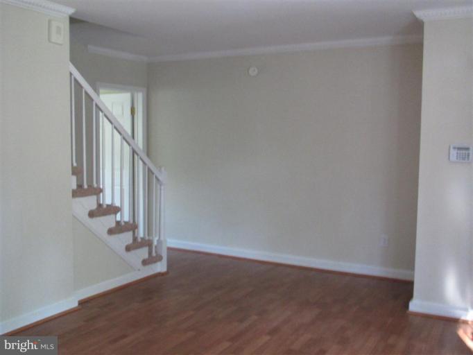 1648 Heathfield Road Baltimore, MD 21239 - Photo 3 of 13 Dining Room
