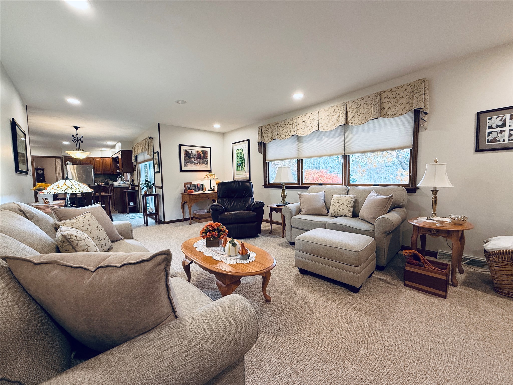 91 Coventry Road Endicott, NY 13760 - Photo 17 of 49