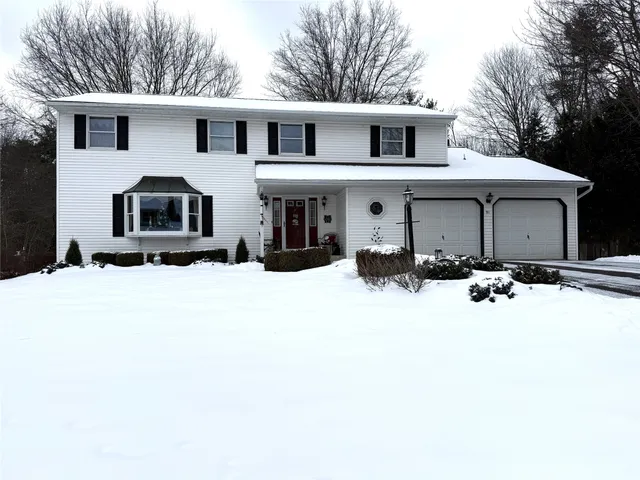 $399,000 | 91 Coventry Road, Endicott, NY 13760